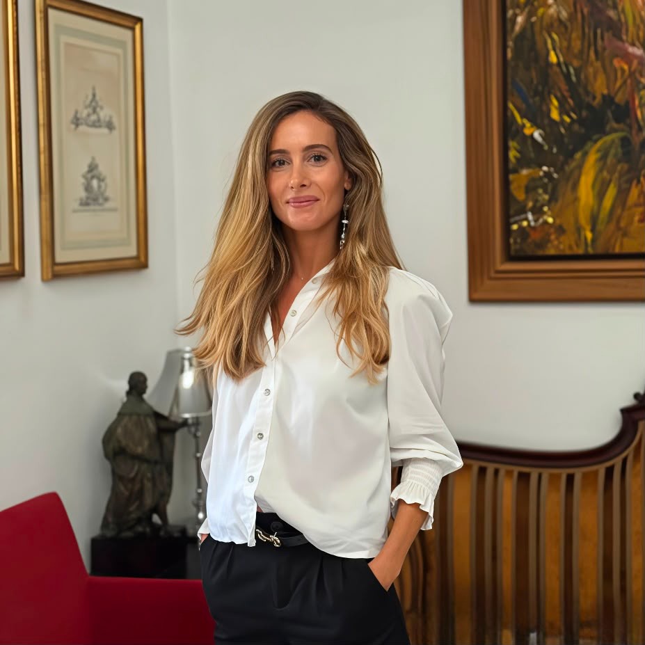 María López Tercero, abogada urbanista, durante una reunión de planificación de ordenación del territorio en Sevilla.